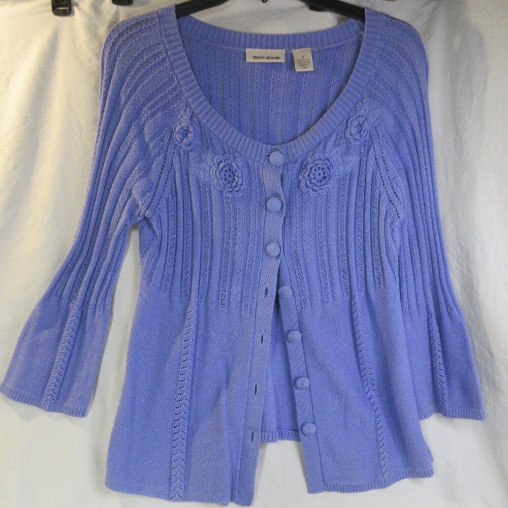 DKNY JEANS CARDIGAN~3/4 BELL SLEEVE~FLOWERS & COVERED BUTTONS~MEDIUM~PURPLE